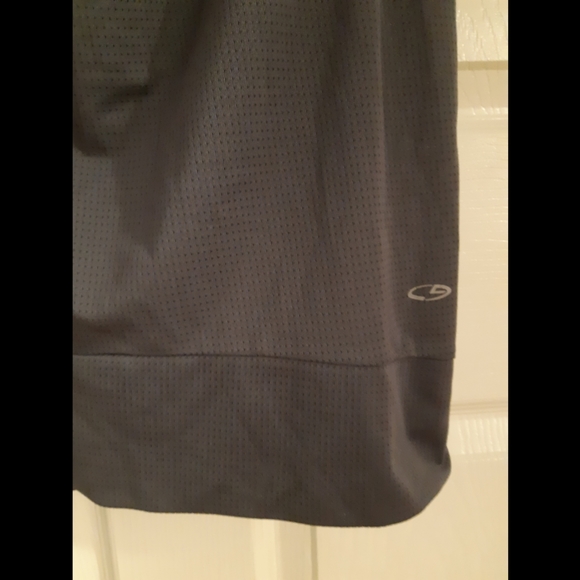 NWOT Champion sleeveless racerback work out top - Picture 4 of 5